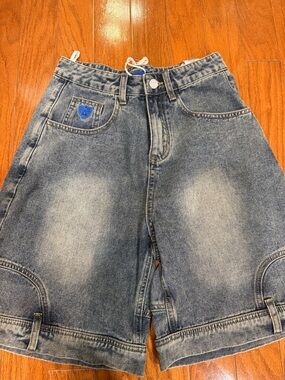 Aelfric Eden Blue Washed Denim Shorts with Heart Patch